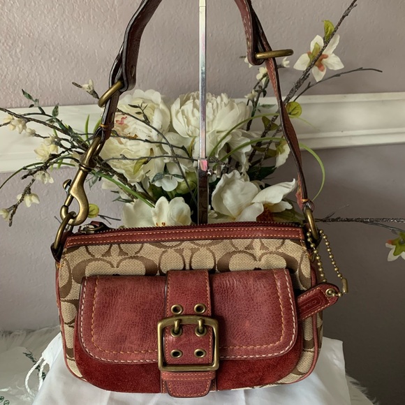 Coach Y2K SPECIAL EDITION Signature C Design Shoulderbag - Picture 1 of 11